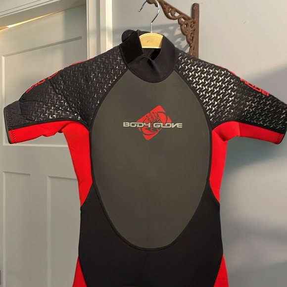 Wet suit - Picture 7 of 9